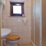 بيت للعطل Nanos *